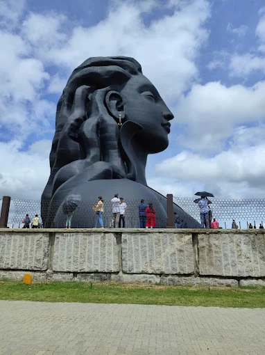 adiyogi shiva statue side view