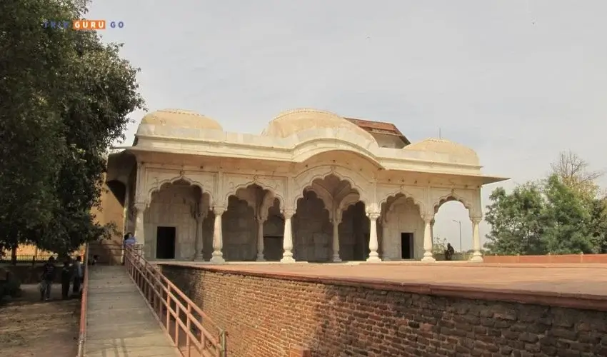 Nahr-i-Behisht Lal Qila in Delhi