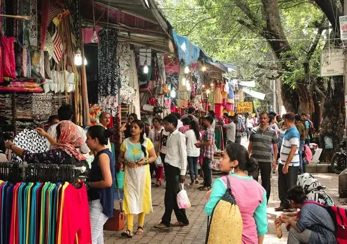 sarojini nagar market images