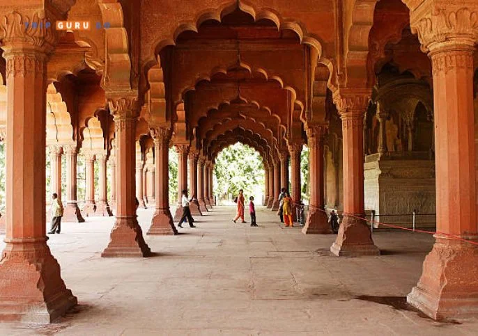 Red Fort (Lal Quila) best places to visit in Delhi with family