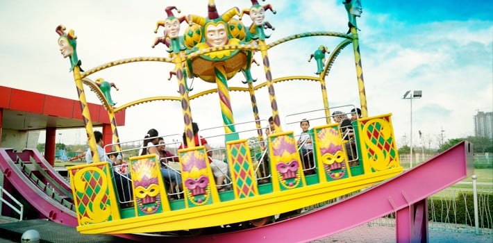Worlds of Wonder Amusement Park Rockin Joker Photo