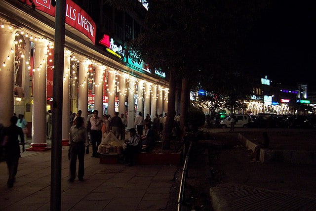 Shops in Connaught place Circle at night