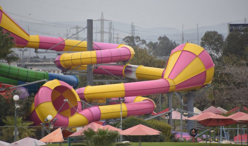 Tornado Ride at Kalindi Kunj water park