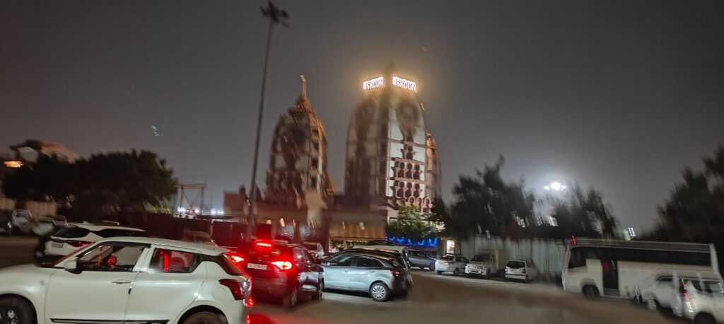 ISKCON Temple, Delhi exterior