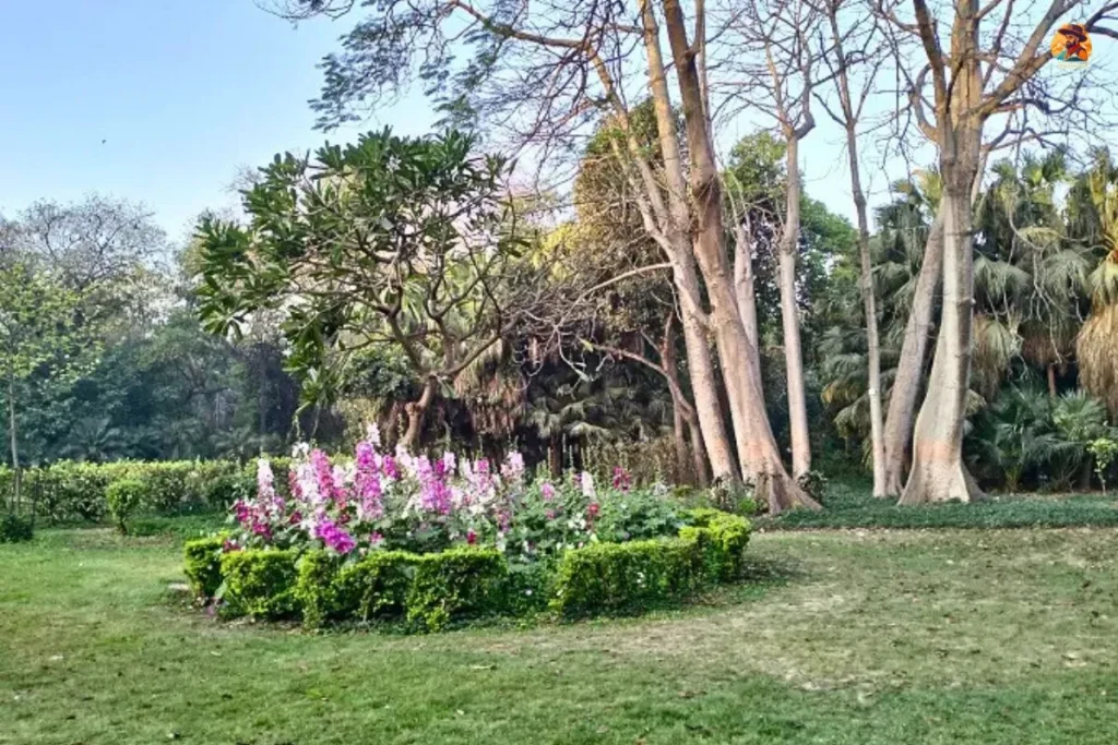 Roshanara Garden exterior photo