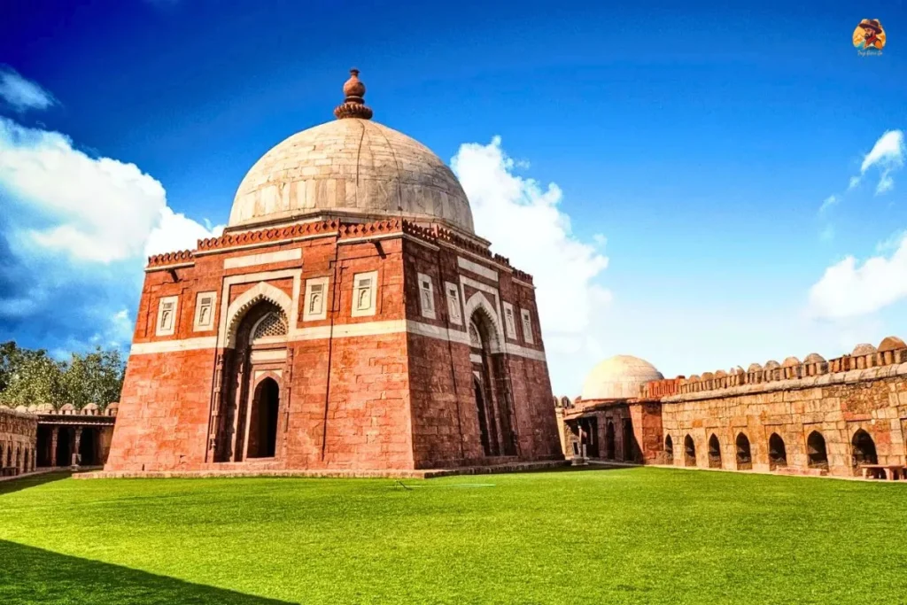 Ghiyas ud din Tughlaq Tomb near Tughlaqabad Fort in Delhi