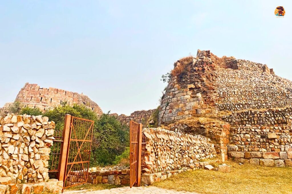 Tughlaqabad Fort Photo 1
