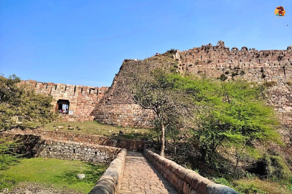Tughlaqabad Fort Photo 11