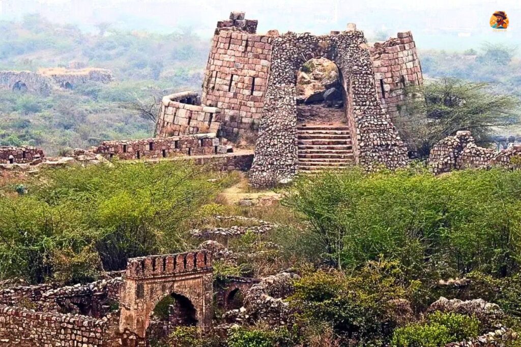Tughlaqabad Fort Photo 12
