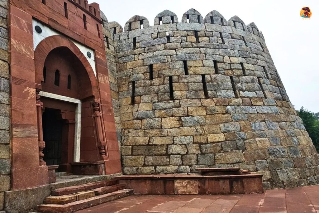 Tughlaqabad Fort Photo 13