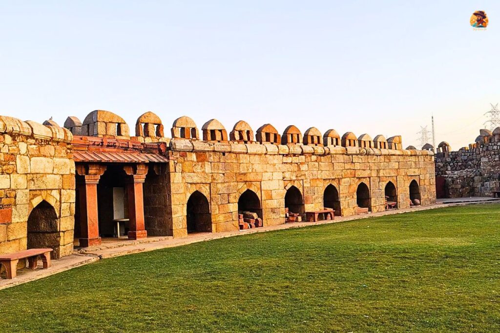 Tughlaqabad Fort Photo 20