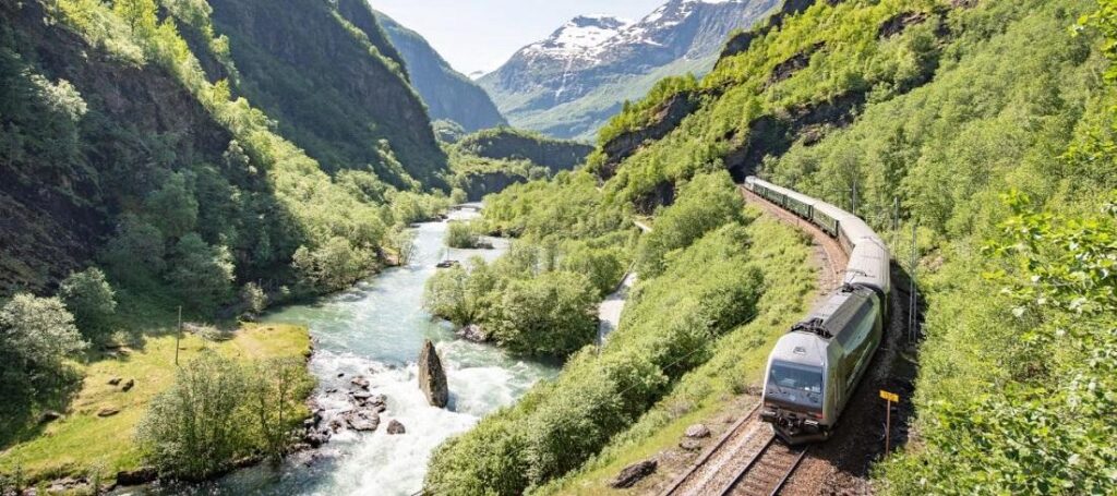 How to Reach Kasol from Delhi by Train