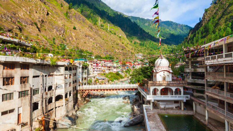 Manikaran Sahib Kasol Guide: Hot Springs, History & Travel Tips