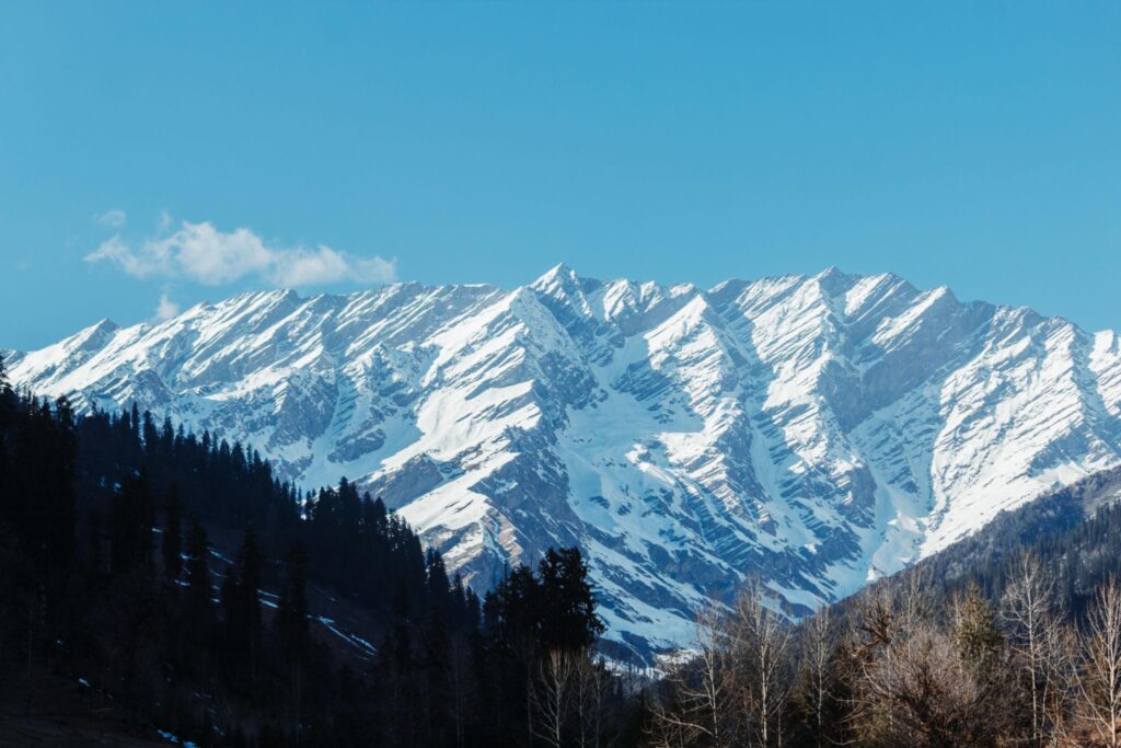 Solang Valley: Snow, Adventure & The Most Famous Valley Near Manali