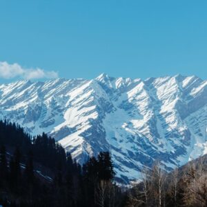 Solang Valley: Snow, Adventure & The Most Famous Valley Near Manali