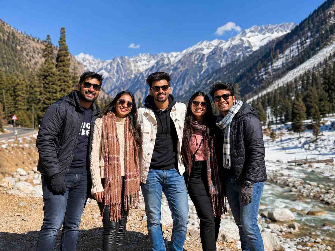 Manali Sissu Tour Package from Delhi