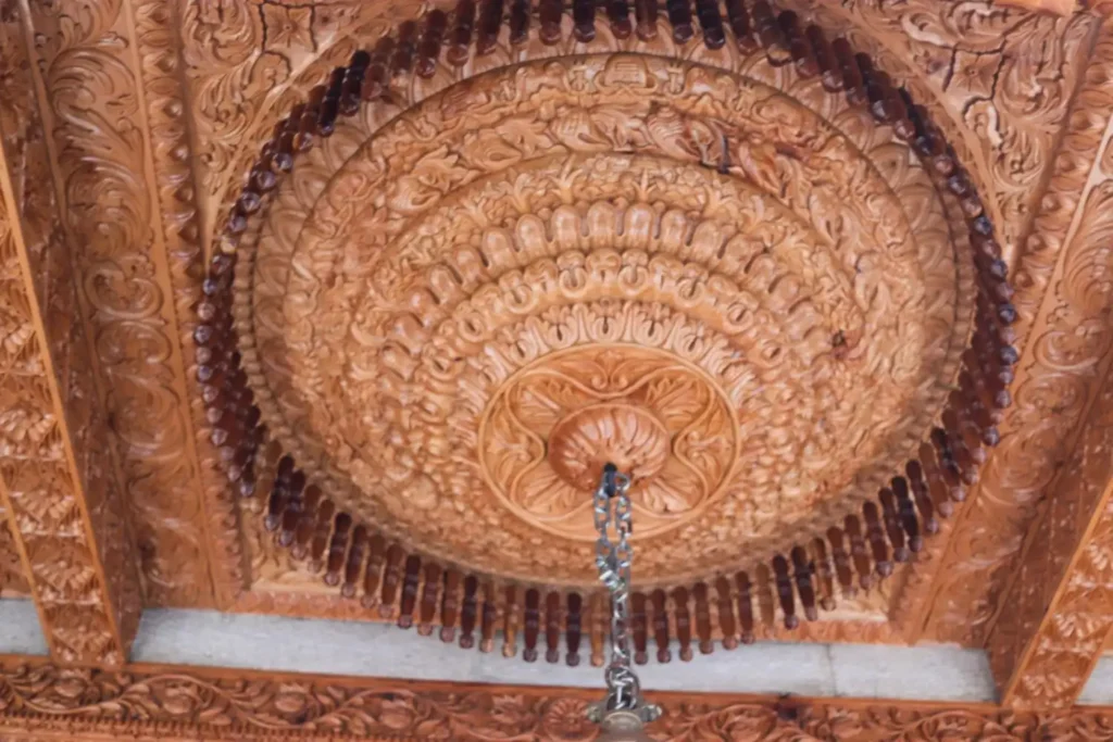 A Look at the Temples Architecture