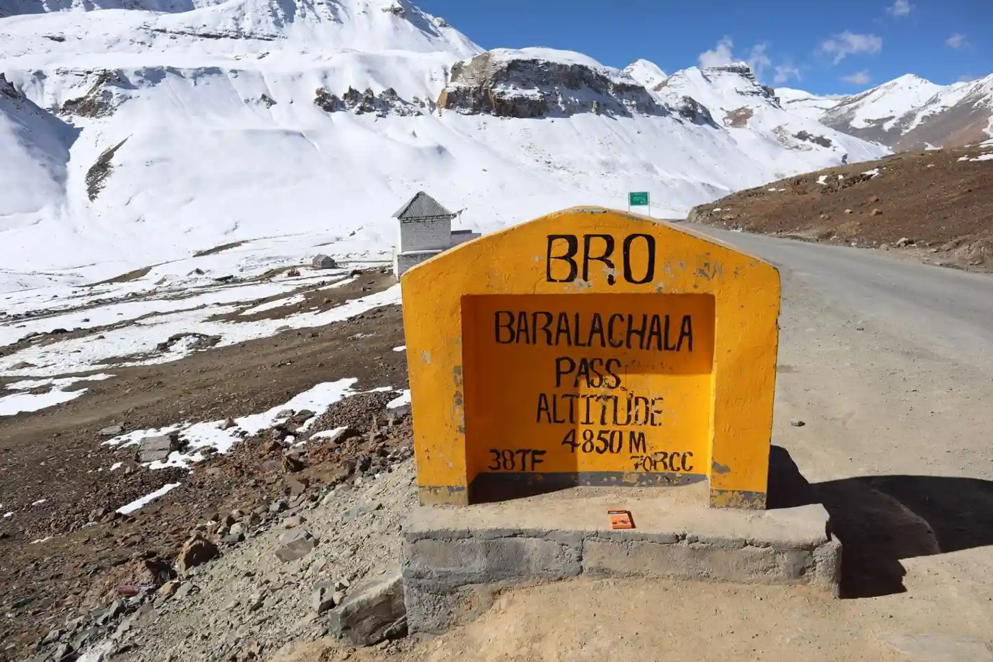 BaralachaLa