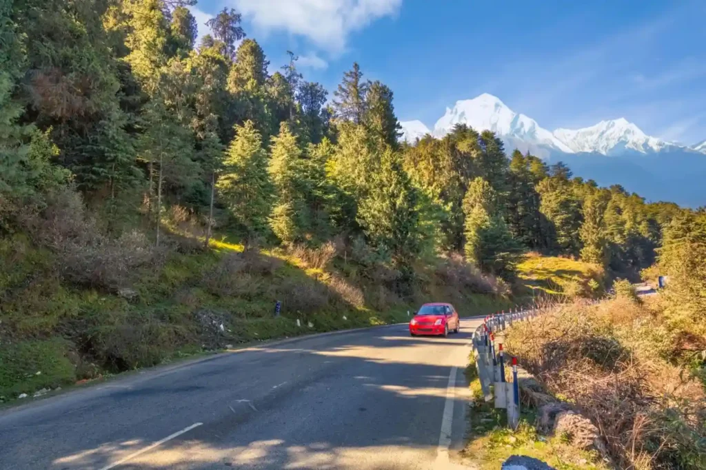 how to reach manali By Car