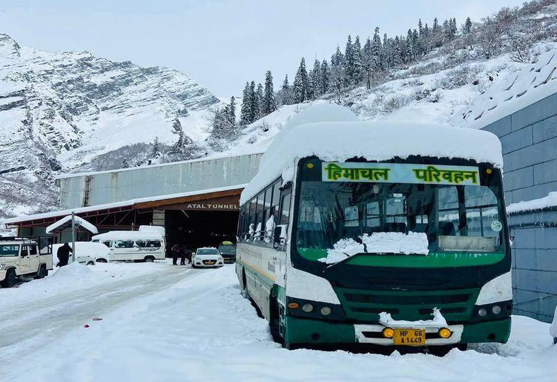 HRTC bus traveling