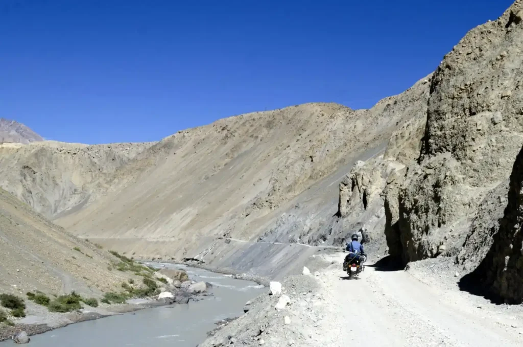 How to Reach Tabo Monastery
