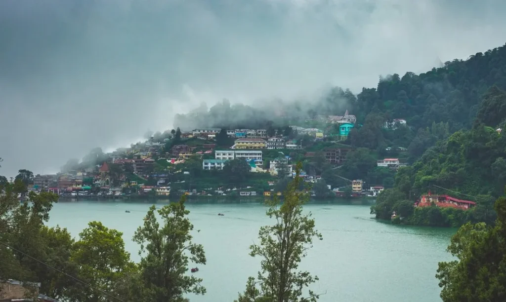 Naini Lake surrounded by hills in Nainital
