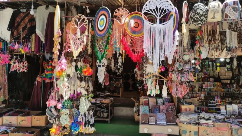 Best Things to Buy in Kasol: A Shopper’s Guide to the Parvati Valley