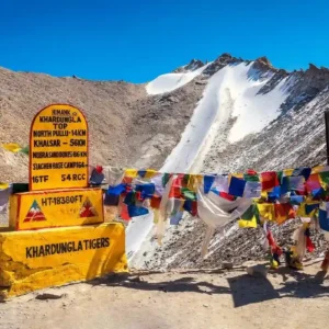 Khardung La Pass: Everything You Need to Know Before Visiting Ladakh’s Legendary Mountain Pass