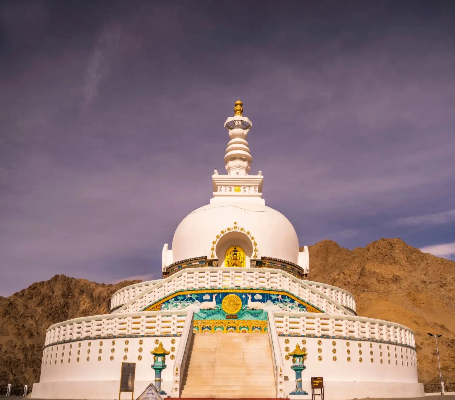 Shanti Stupa Leh – History, Sunset Views & Visitor Guide
