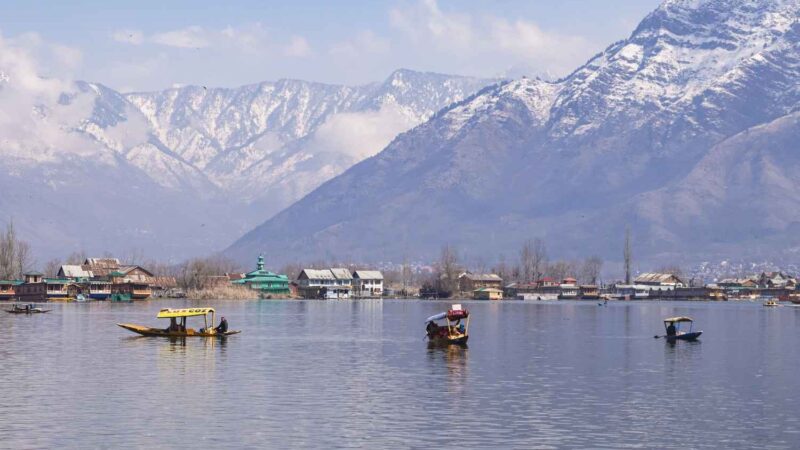 Places to Visit in Kashmir: A Traveller’s Guide to the 10 Best Spots