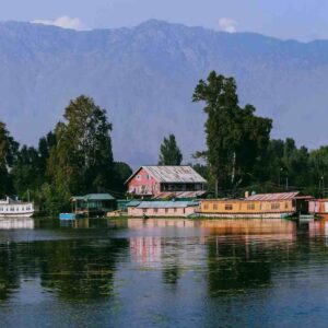 Kashmir Travel Guide: How to Plan a Trip You Will Actually Enjoy