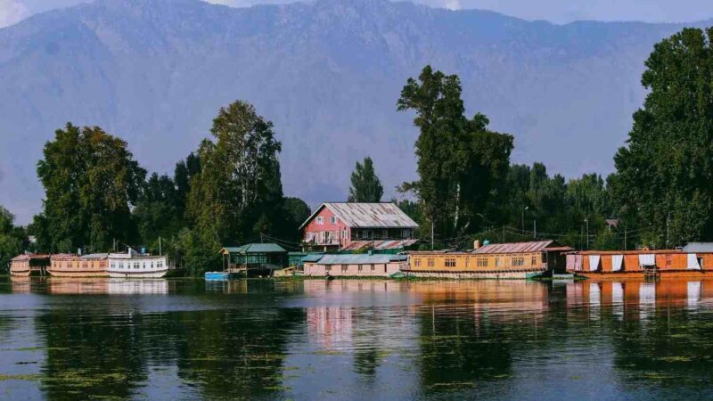 Kashmir Travel Guide: How to Plan a Trip You Will Actually Enjoy